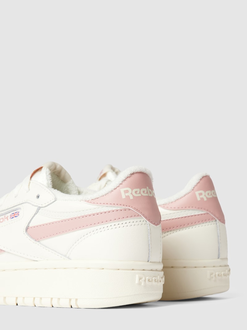 Sneaker mit Label-Details Modell 'CLUB C' in weiß