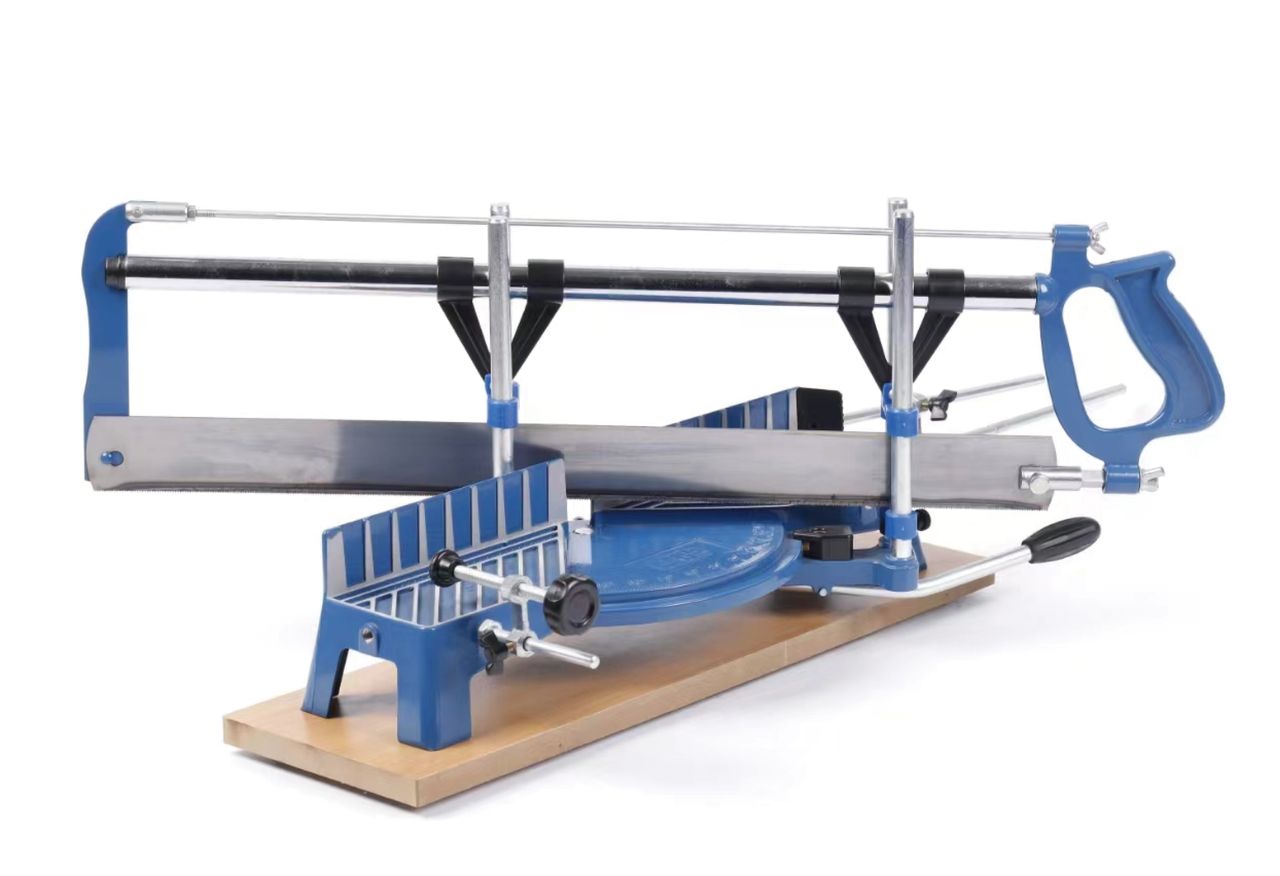 TECH-CRAFT Manuelle Gehrungssäge, 550 mm