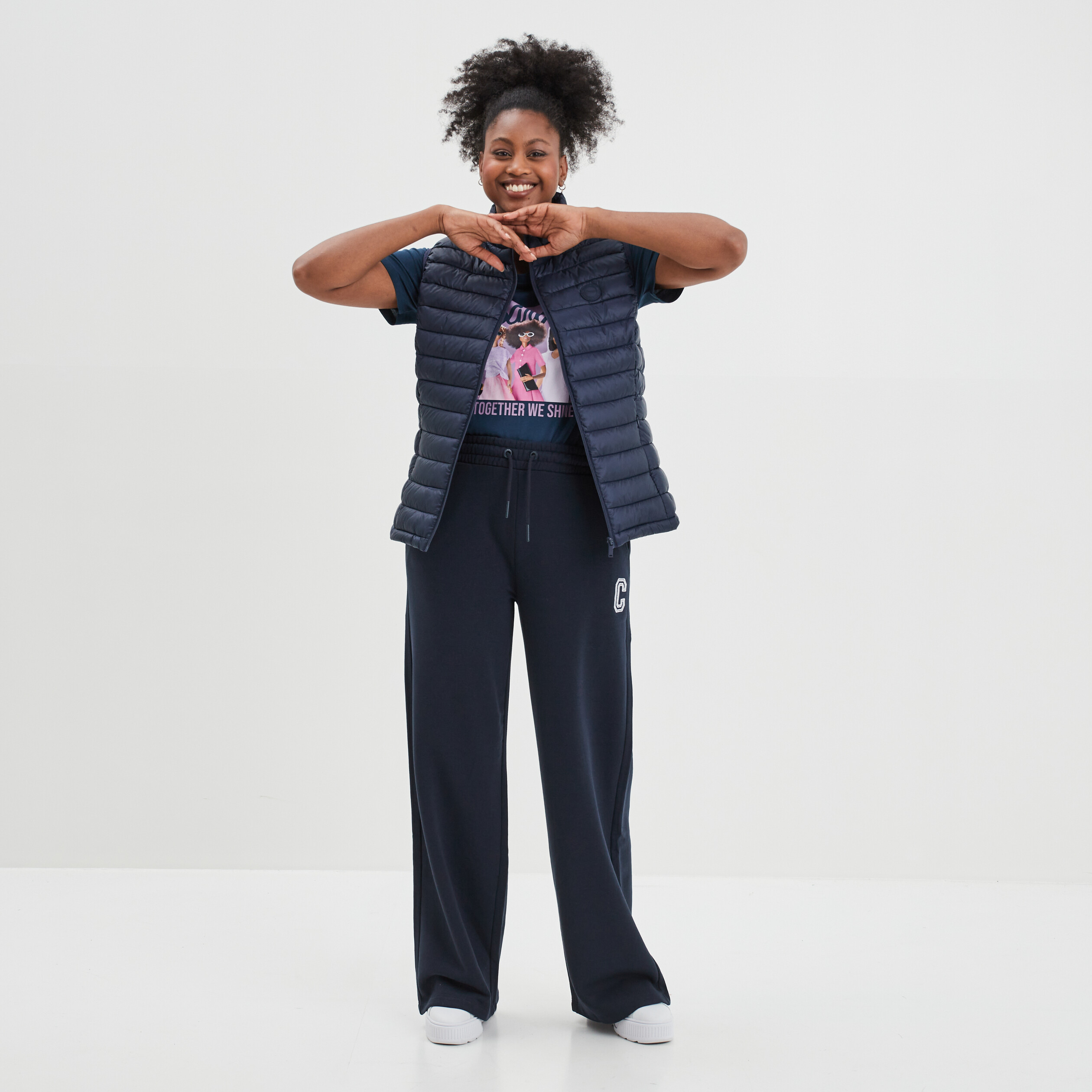 T-shirt manches courtes coton Barbie bleu marine femme | La Halle