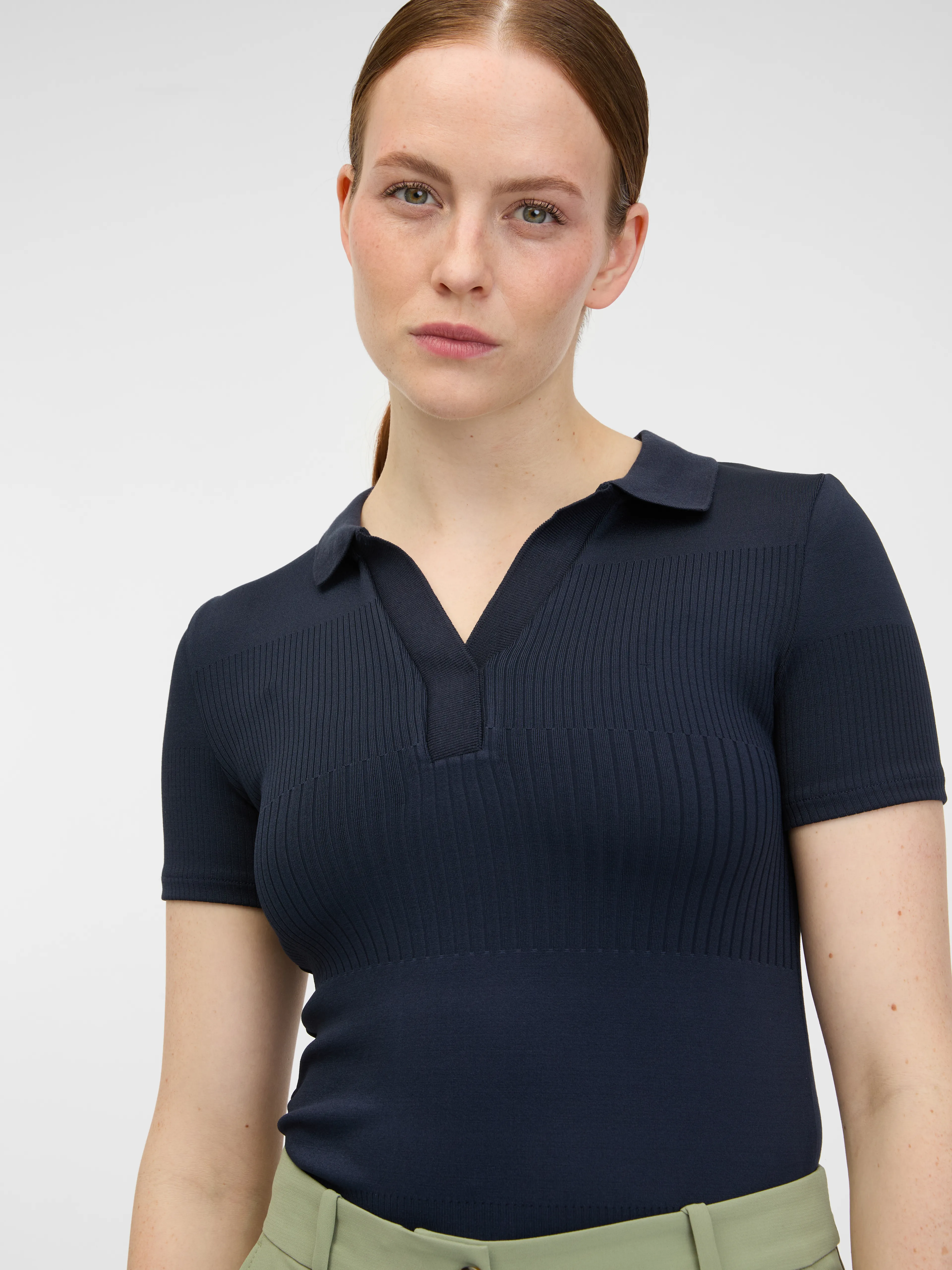Dunkelblaues Damen-Strick-Poloshirt ORSAY