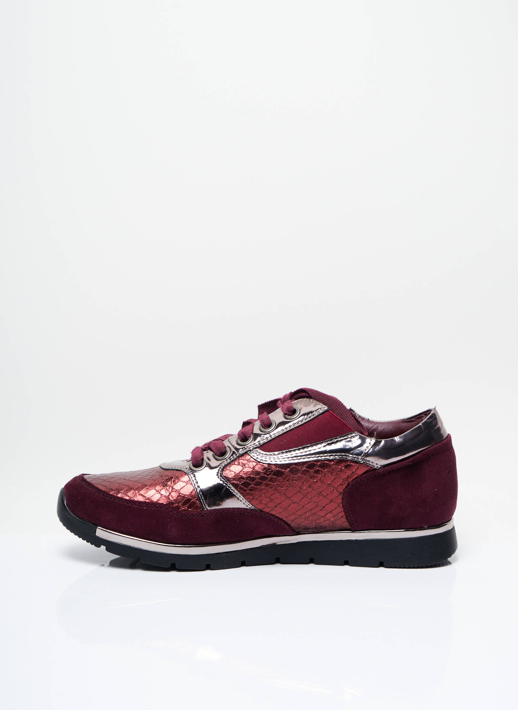 Xti Baskets Femme couleur violet