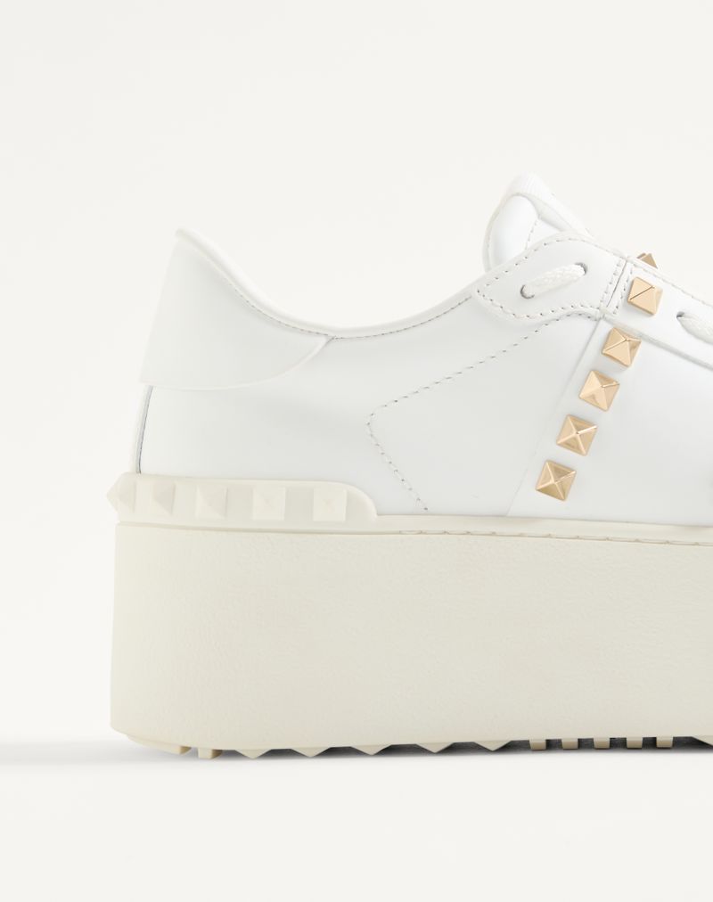 Baskets en cuir de veau Flatform Rockstud Untitled