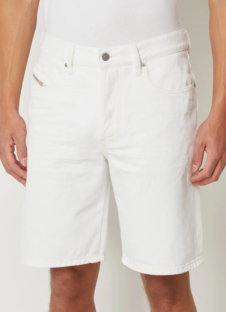 Pantaloni scurți din denim Diesel cu croială dreaptă și buzunare laterale