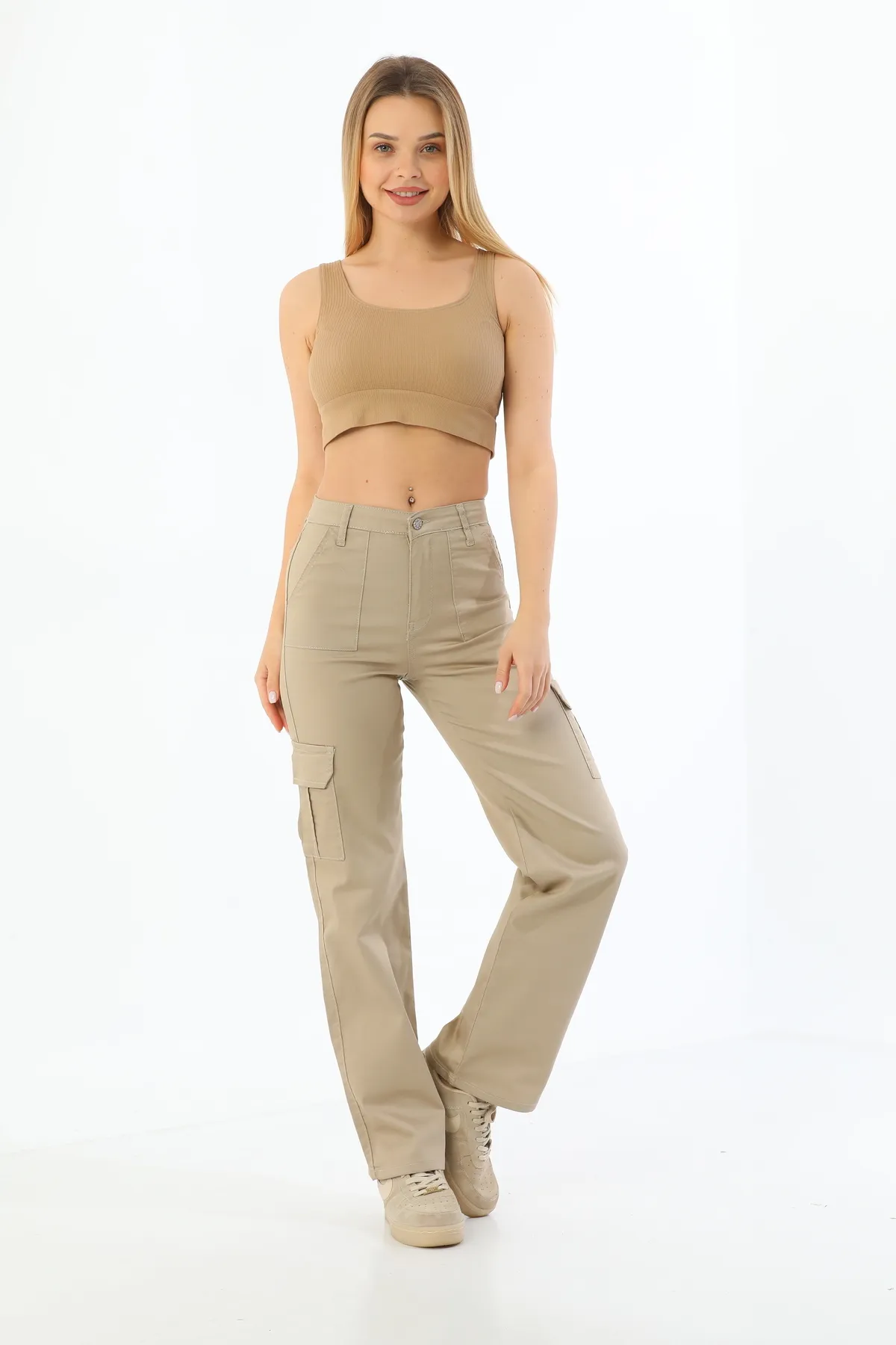 BİKELİFE  Beigefarbene Cargo-Hose aus Lycra mit hoher Taille und weitem Bein
