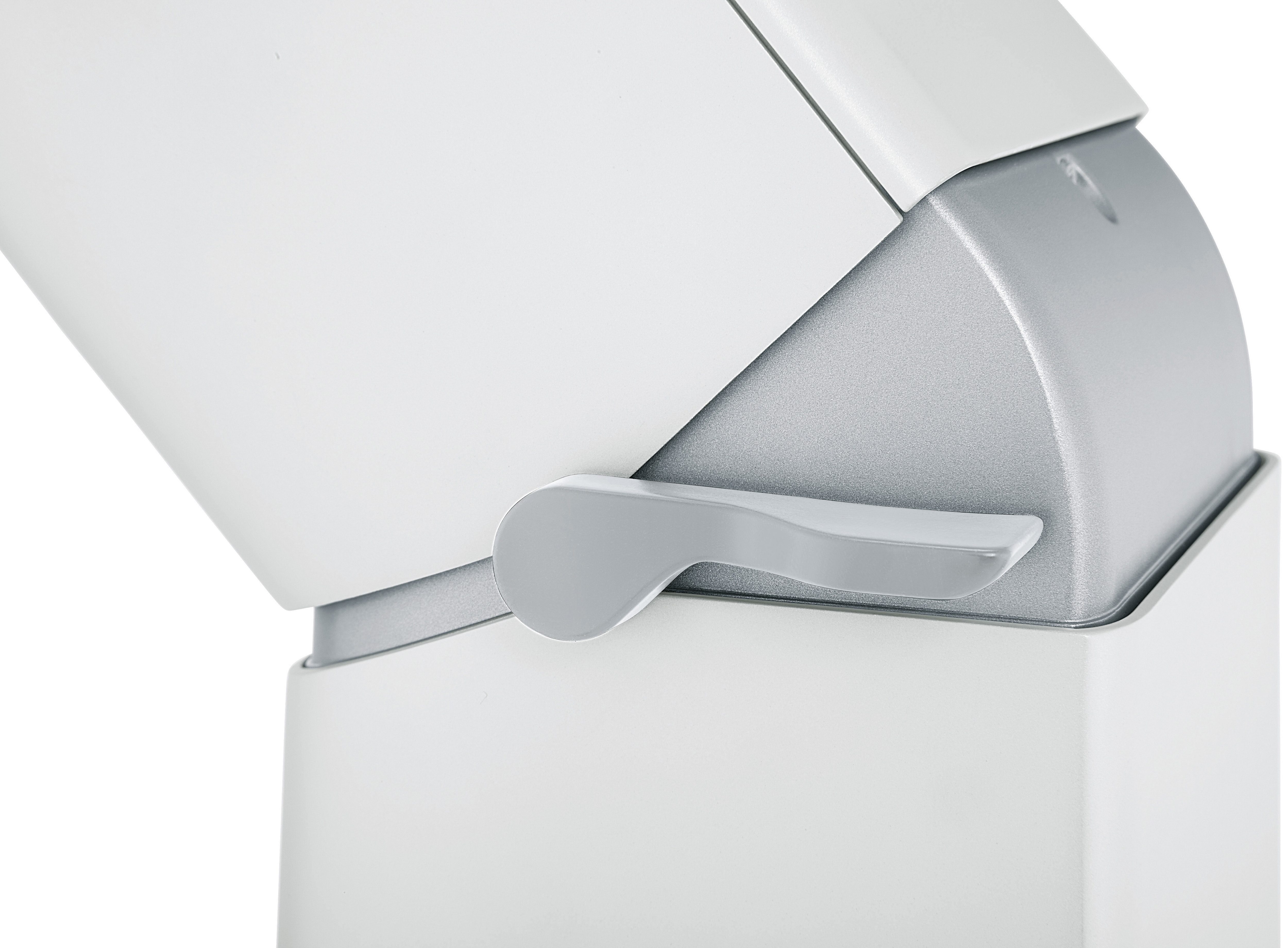 WMF Küchenmaschine Profi Plus, weiß, 1000 W, 5 l Schüssel, mit Fleischwolf+Spritzgebäckvorsatz Wert ca. 95,-€