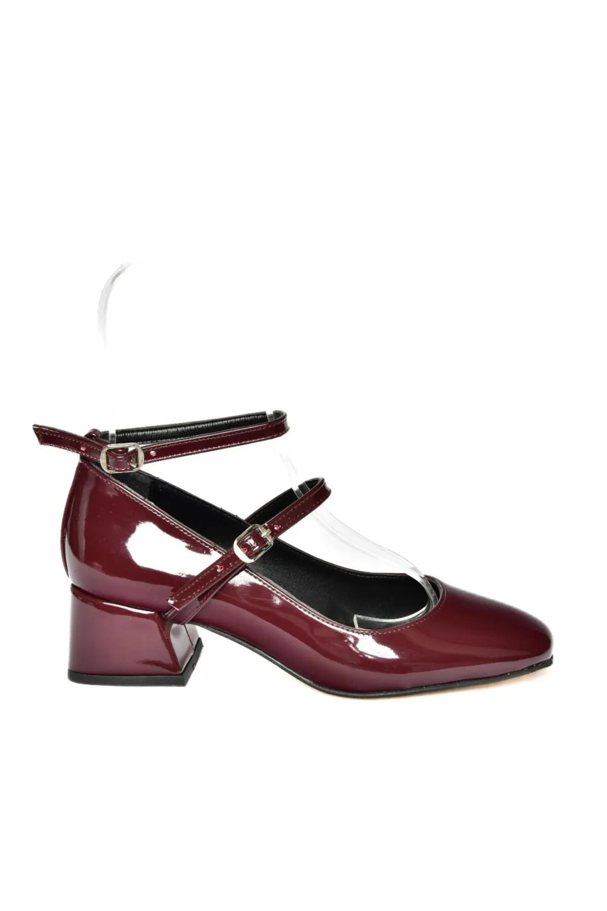 Fox Shoes  R654037208 Weinrote Damenschuhe aus Lackleder mit dickem Absatz