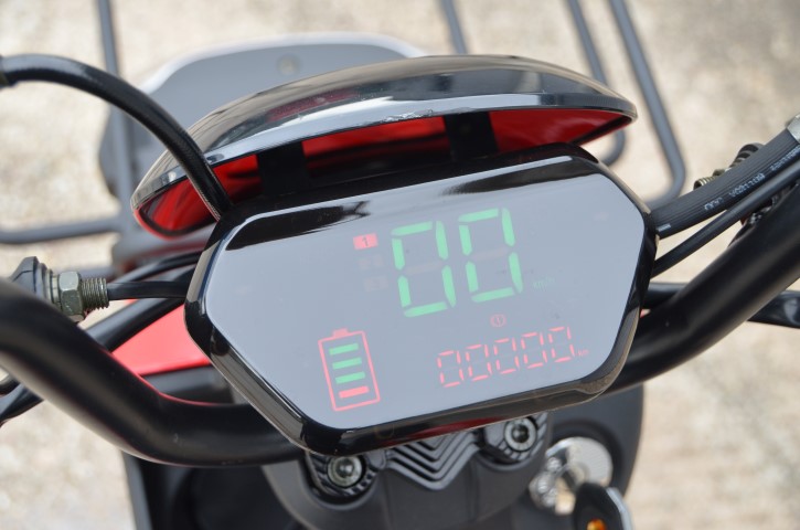 ARI Motors ARI 145 Elektroroller Lastenmoped E-Roller inkl. Speditionskosten & vor Ort Einweisung