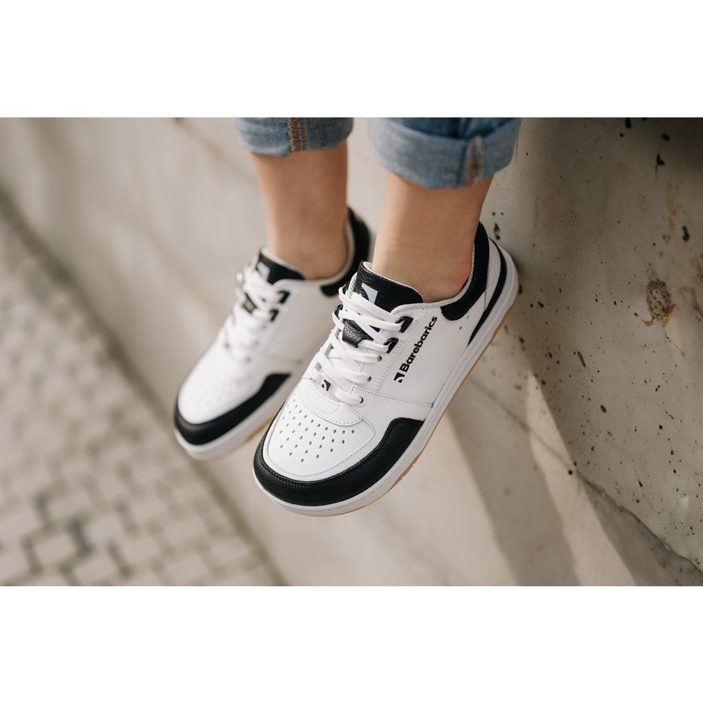 Be Lenka Barebarics Wave White Black Barfußsneakers