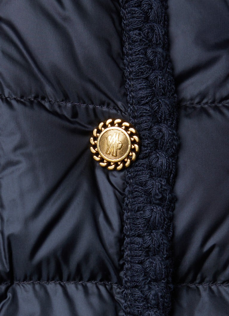 Moncler Aristeo prošivena jakna s punjenjem od paperja i vezom logotipa