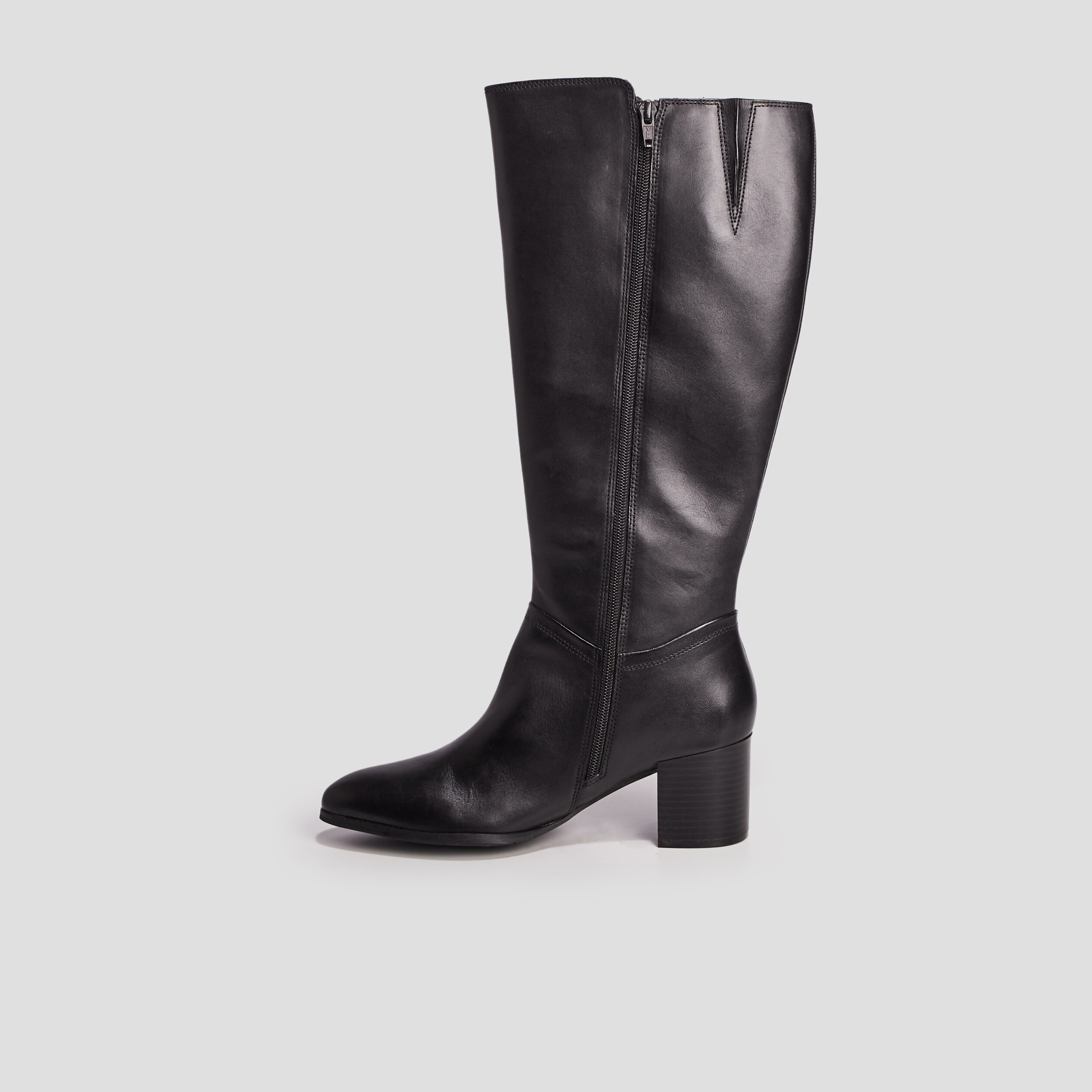 Bottes à talons en cuir noir femme | La Halle