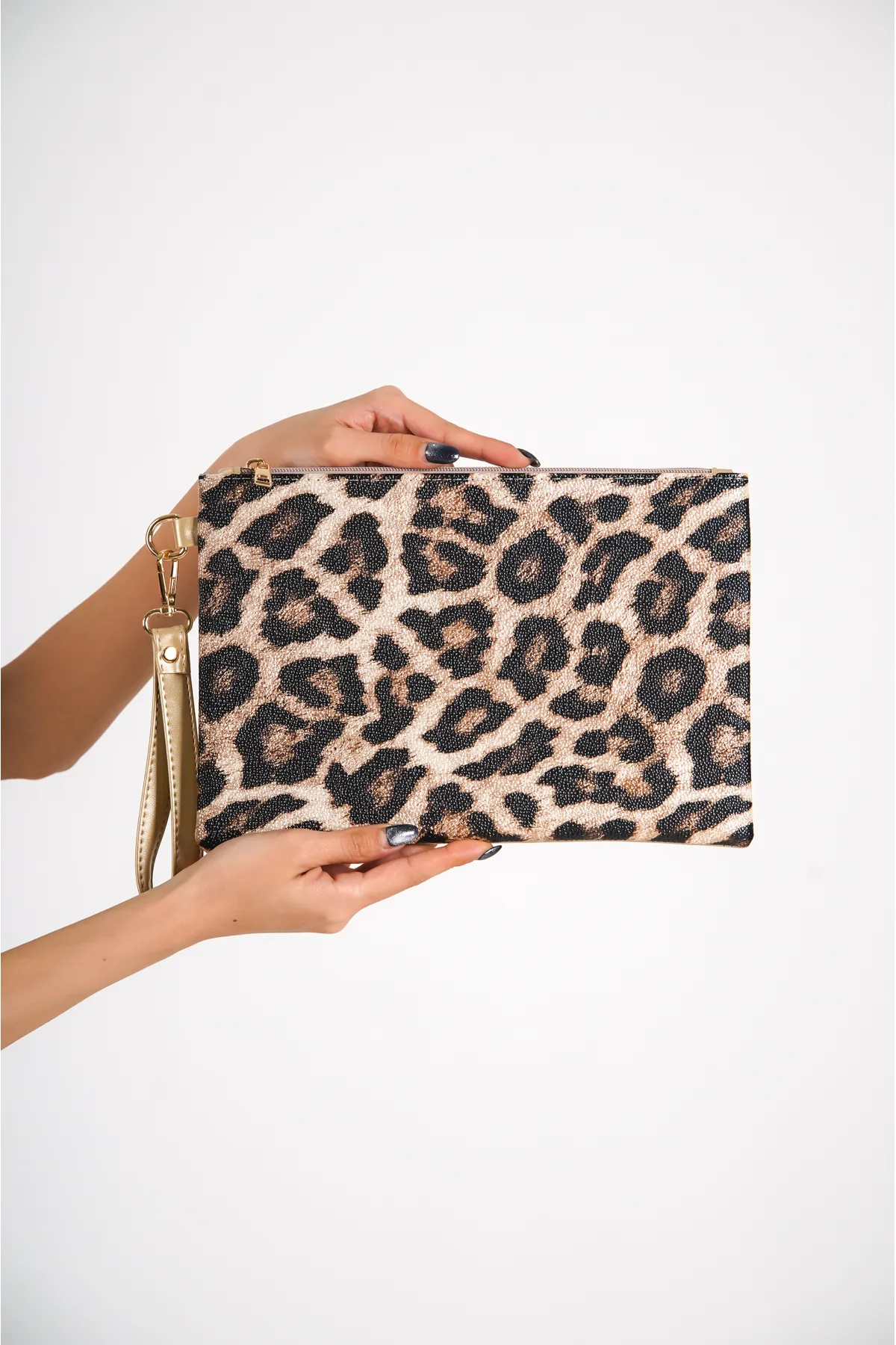 Capone Outfitters  Capone Paris Pıtır Damen-Clutch