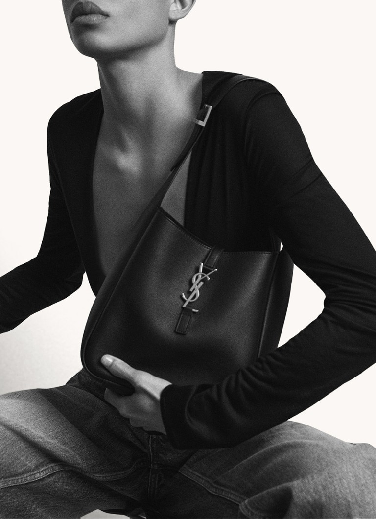 Borsa a tracolla piccola Saint Laurent Le 5 à 7 Soft in pelle di vitello