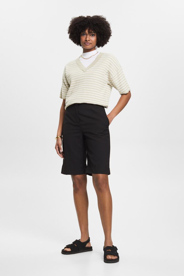 Bermudashorts mit hohem Bund