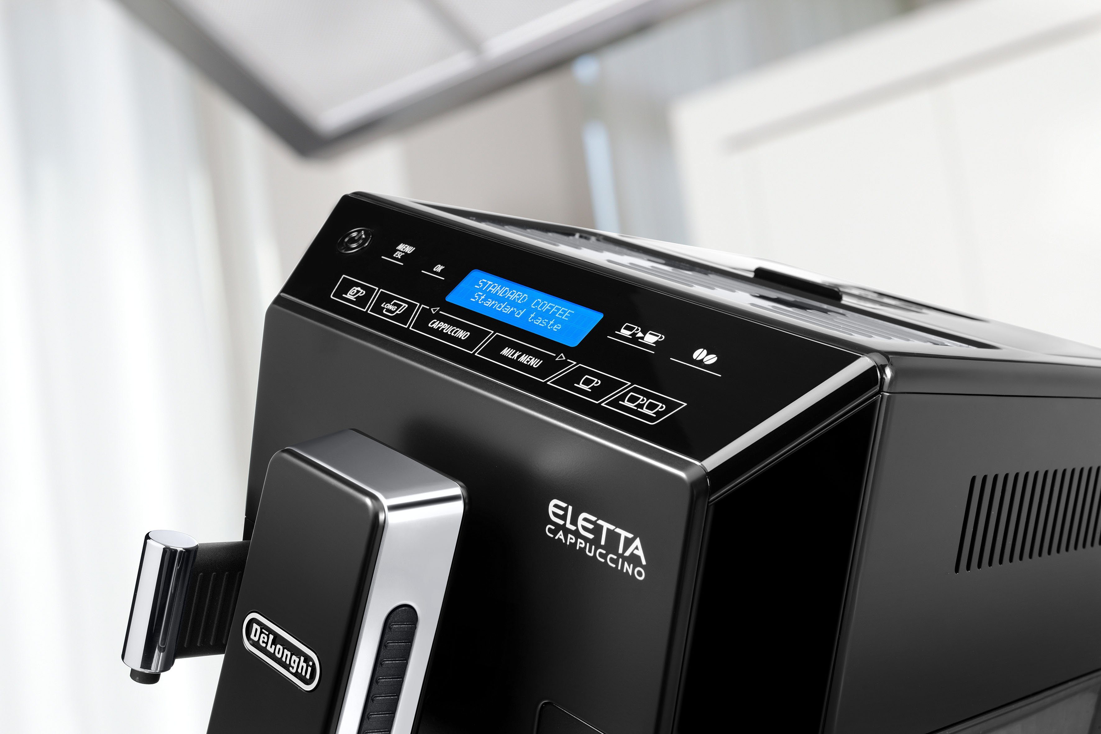 De'Longhi Kaffeevollautomat Eletta Cappuccino ECAM 44.668.B