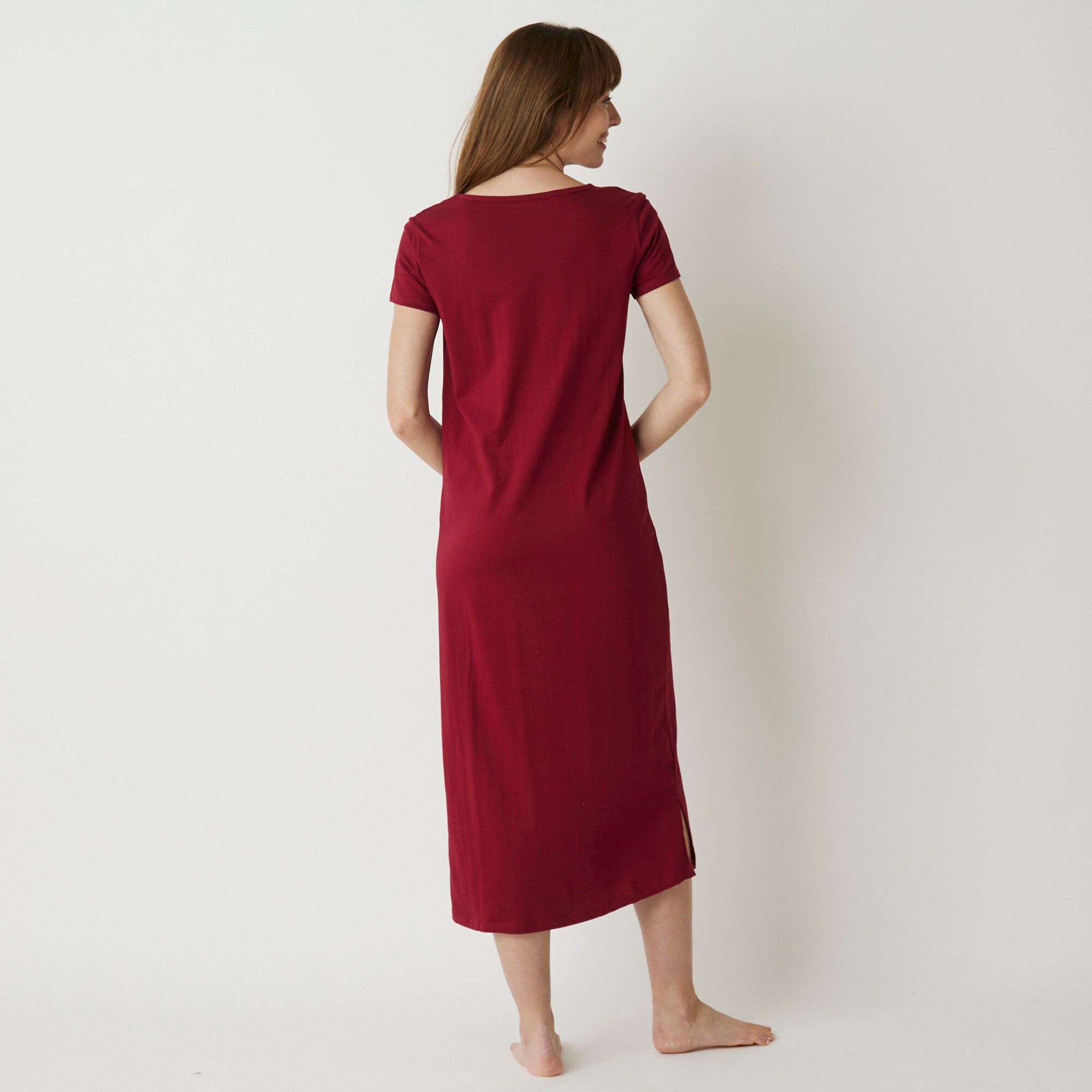 Chemise de nuit longue manches courtes motif 
