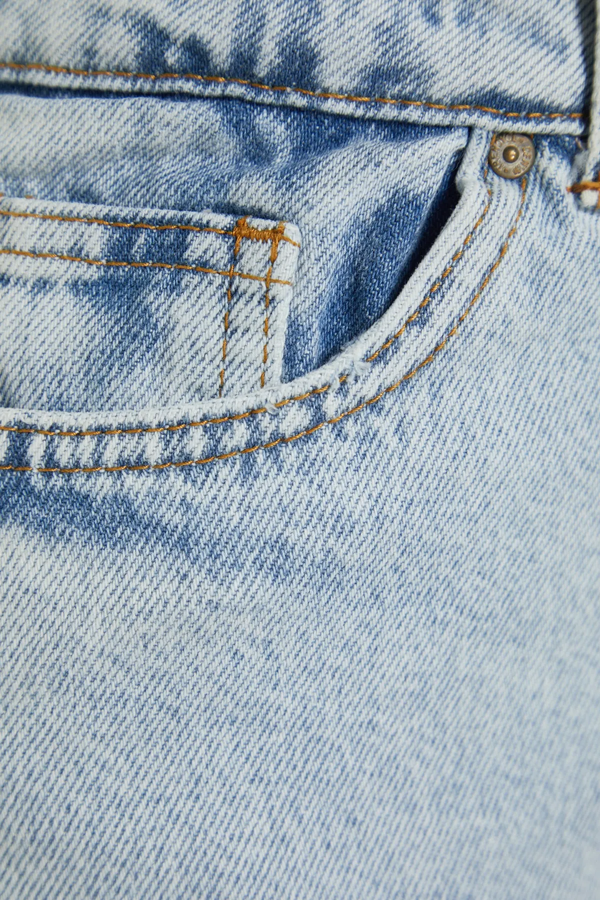 Trendyol Collection  Hellblauer Mini-Jeansshorts-Rock TWOSS23SR00190
