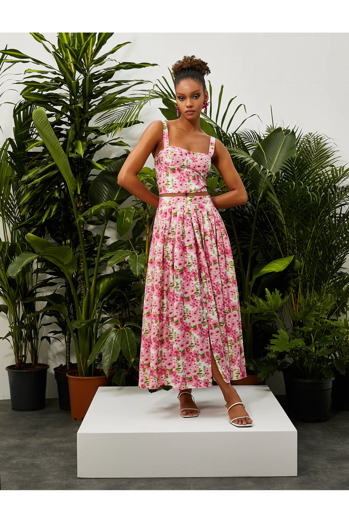Koton  Crop Bustier mit Blumenmuster und Trägern