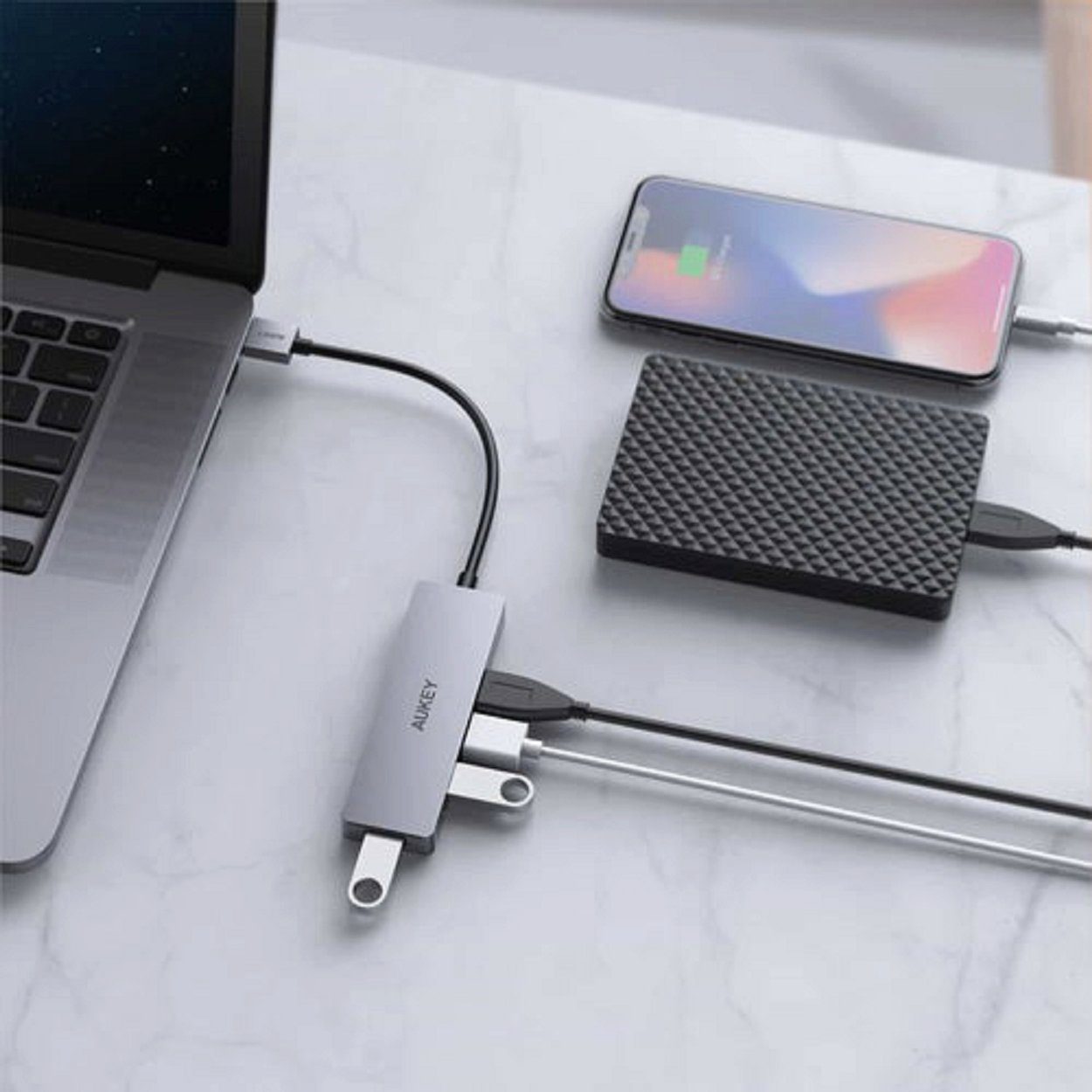 NAIPO Tablet-Adapter, Alu Ultraflach USB 3.0 USB Hub mit 4 Anschluss