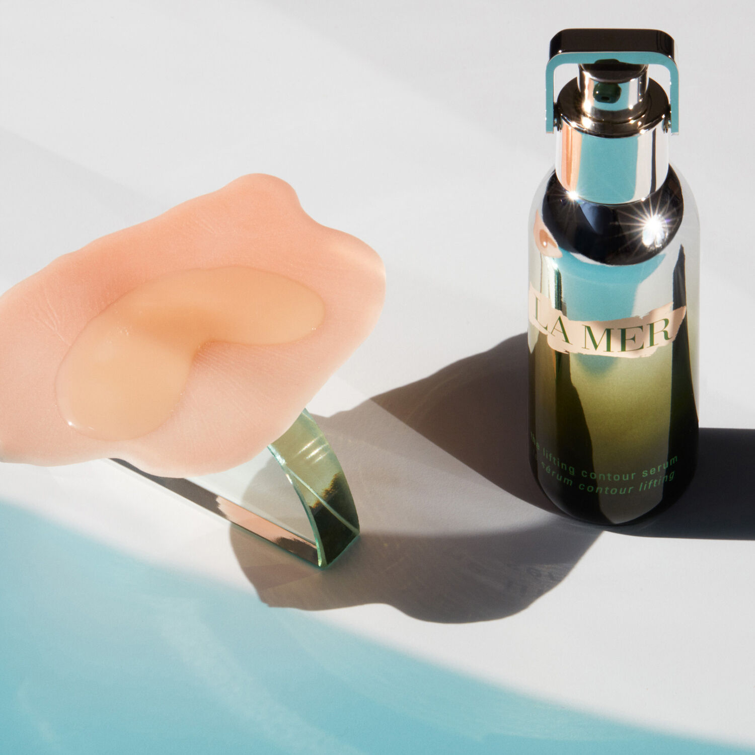 La Mer Le Sérum Contour Lifting Sérum Liftant et Raffermissant