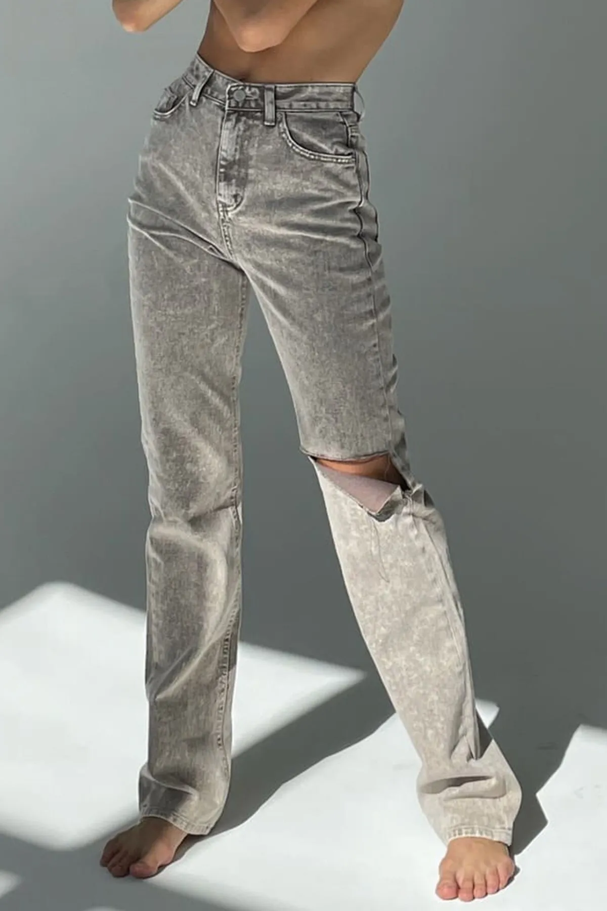 Madmext  Geräucherte, zerrissene, detaillierte Straight-Fit-Jeans Mg1317