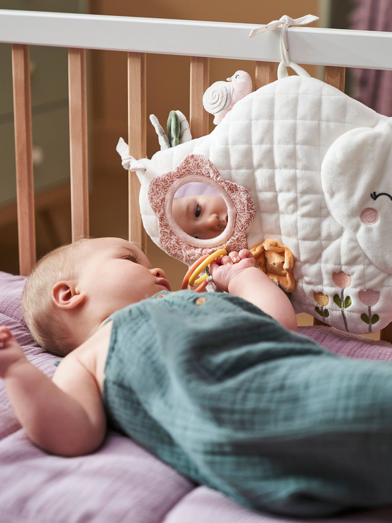 Panneau d'activités en tissu PAYS ROSE multicolore