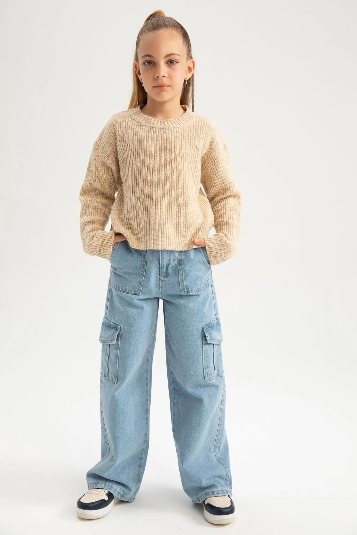 DeFacto  Basic-Pullover mit Rundhalsausschnitt für Mädchen A2293a823au