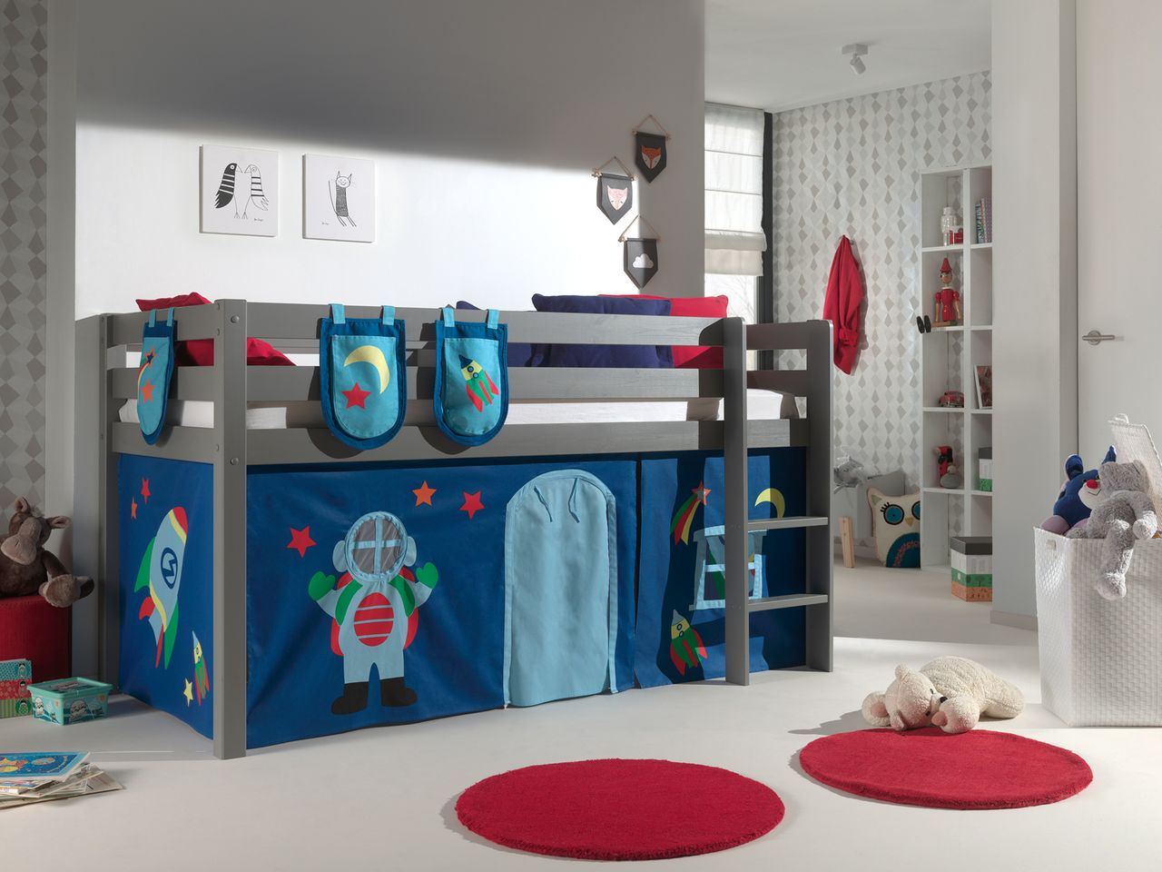 VIPACK Spielbett Pino mit Textilset Vorhang und 3 Taschen 