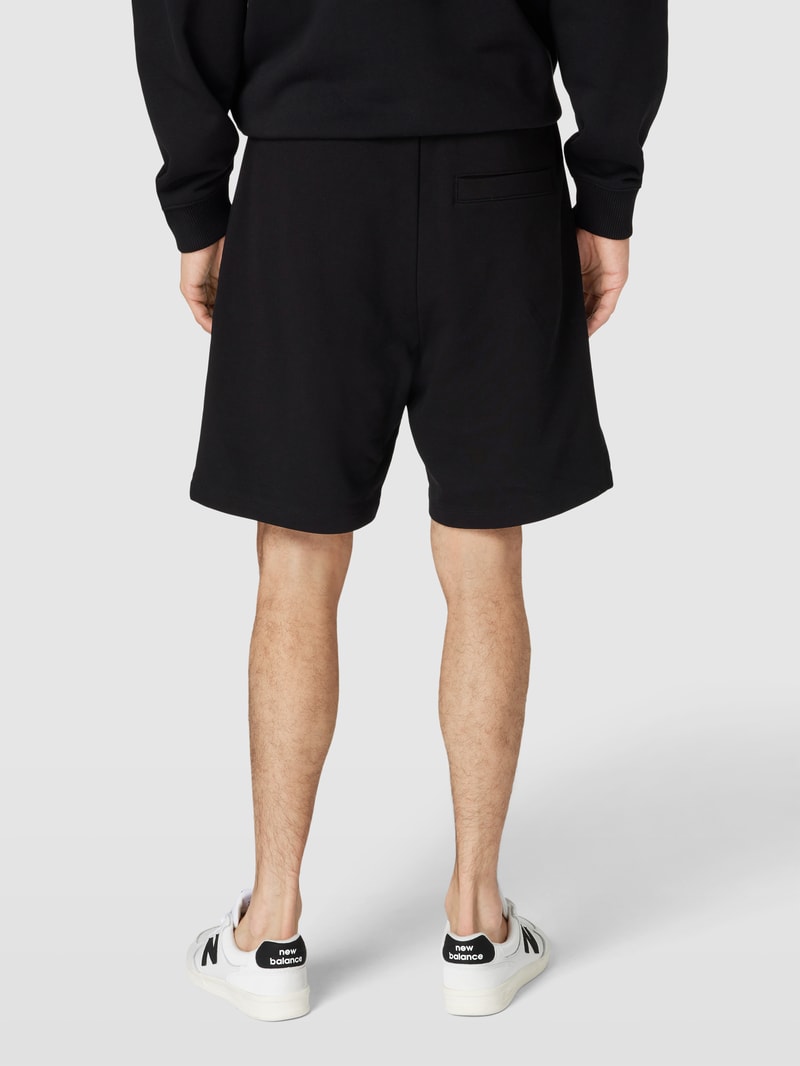 Sweatshorts mit Label-Patch Modell 'Diz' in schwarz