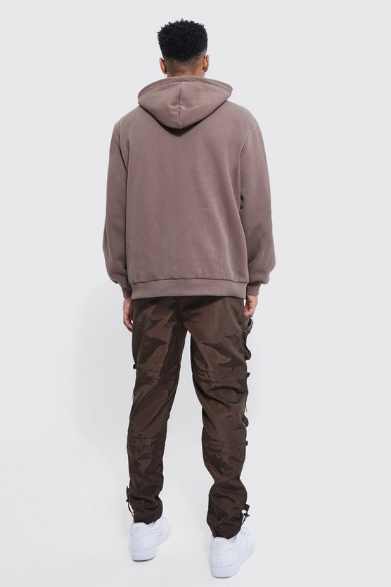 Schmale Cargo-Hose mit Taschen und Schnalle