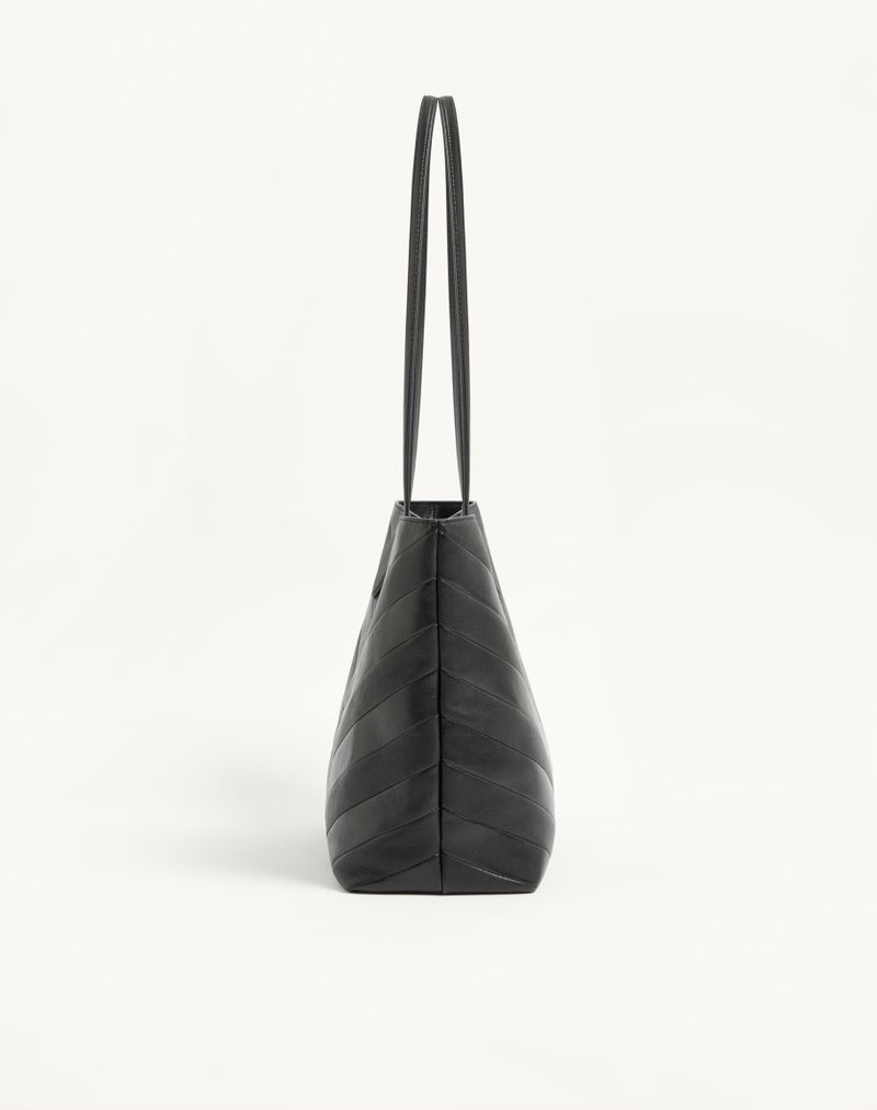 Bolsa de compras média Valentino Garavani Jean em napa com estampa chevron.