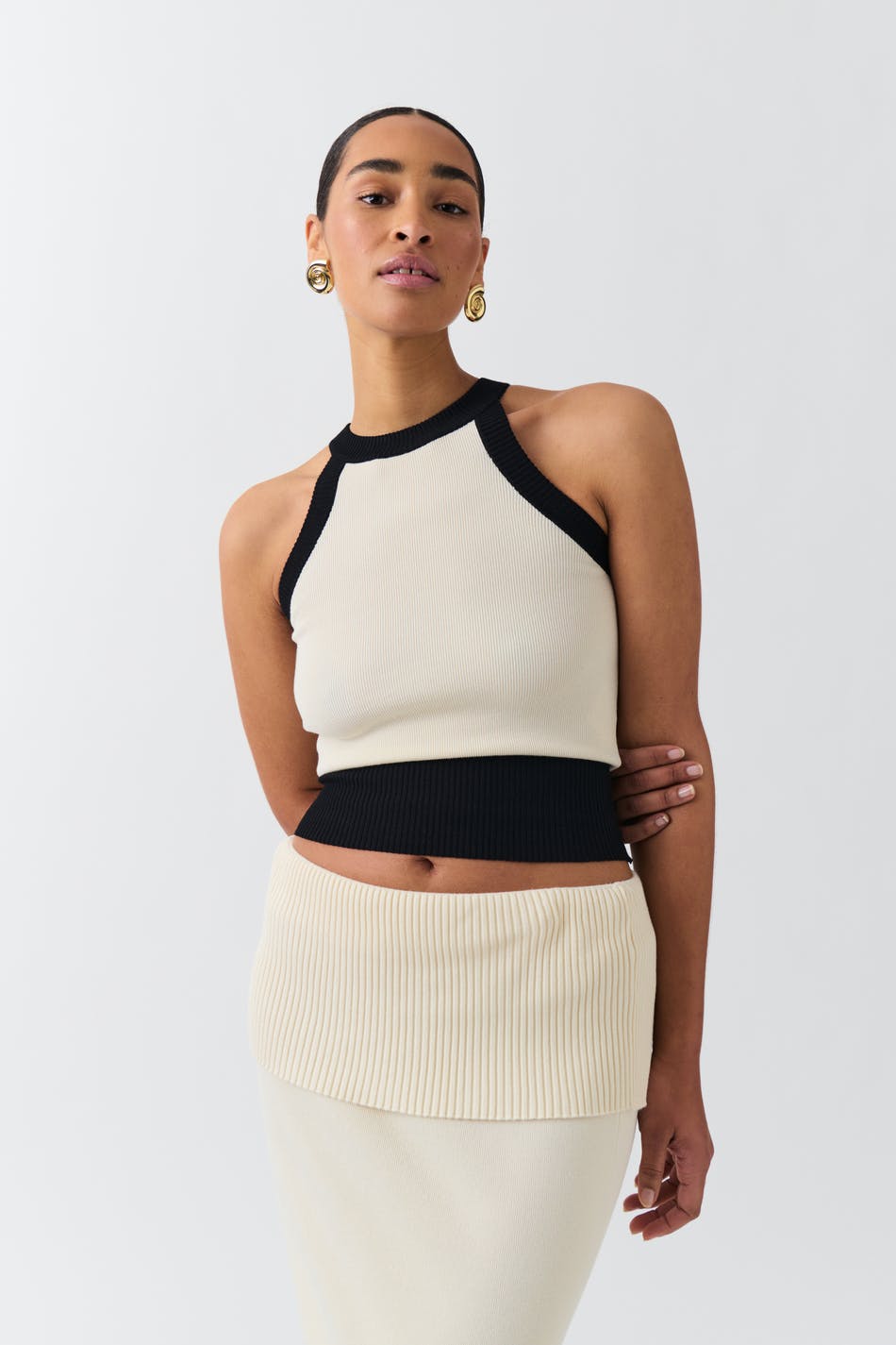 Knitted contrast tank