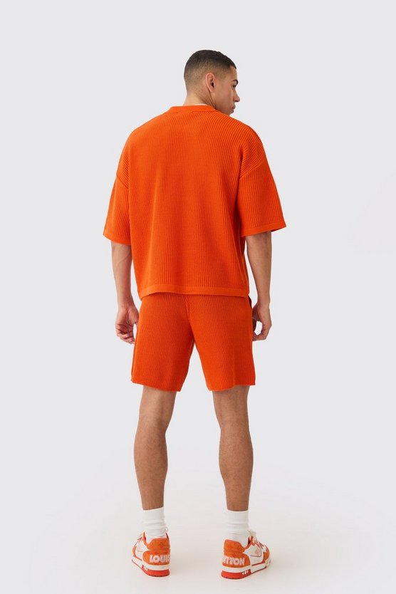 Lockere mittellange gerippte Strick-Shorts