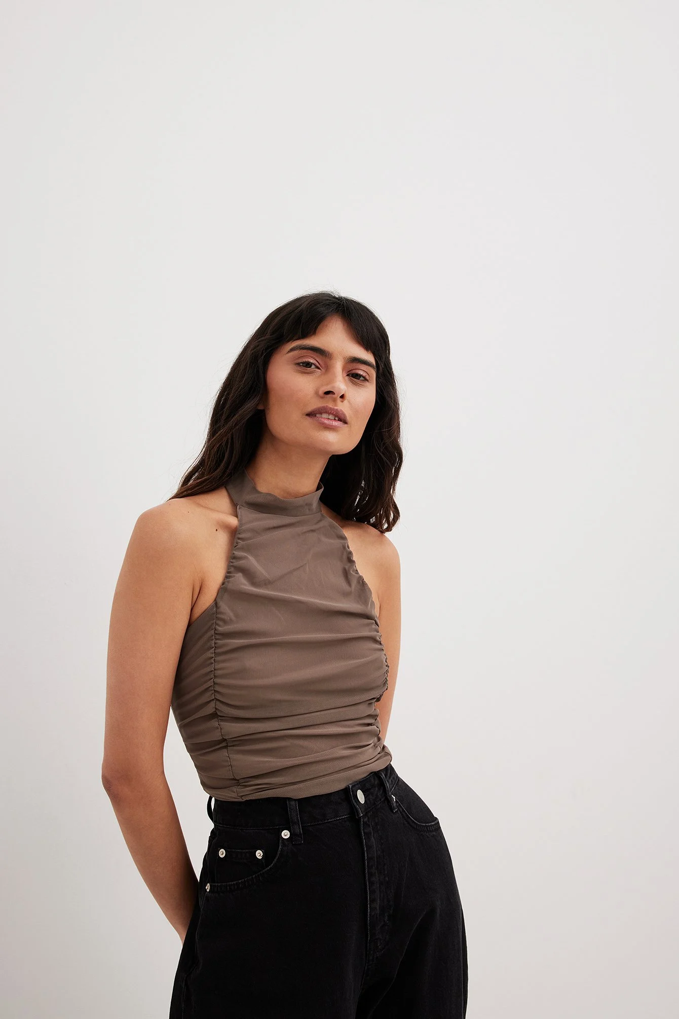 Hochgeschlossenes Crop-Top aus Mesh
