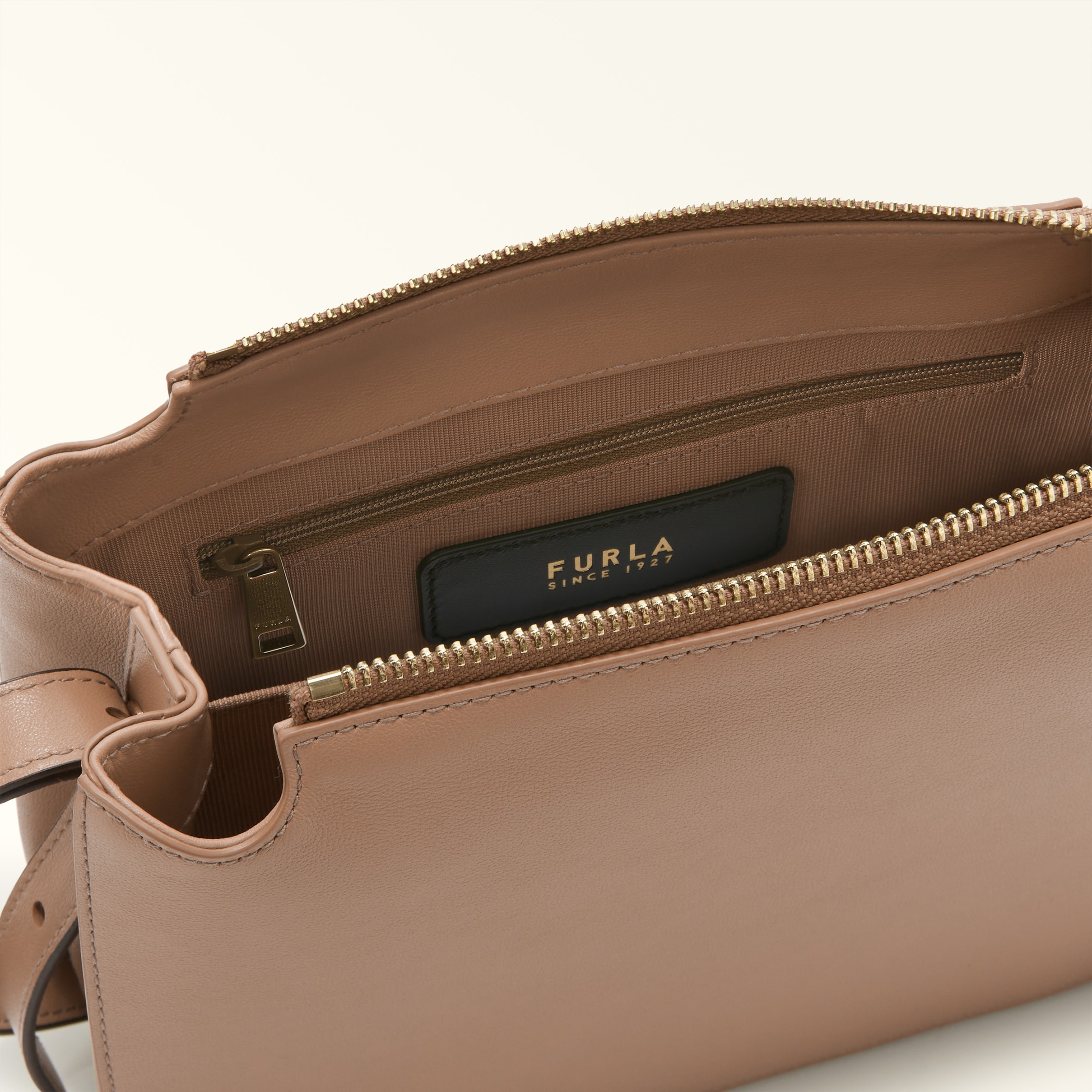 Furla Cloud