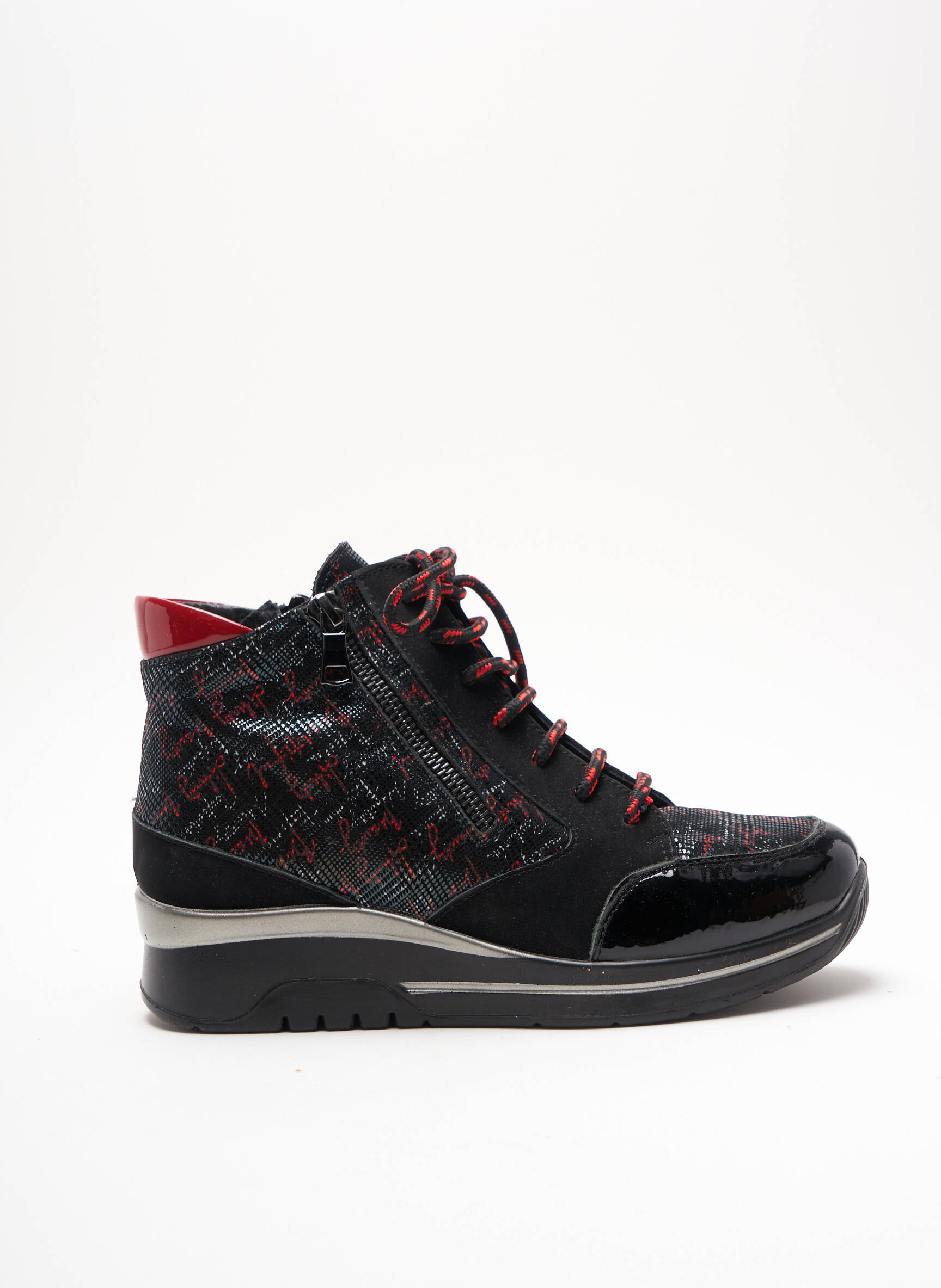 Inea Baskets Femme couleur rouge