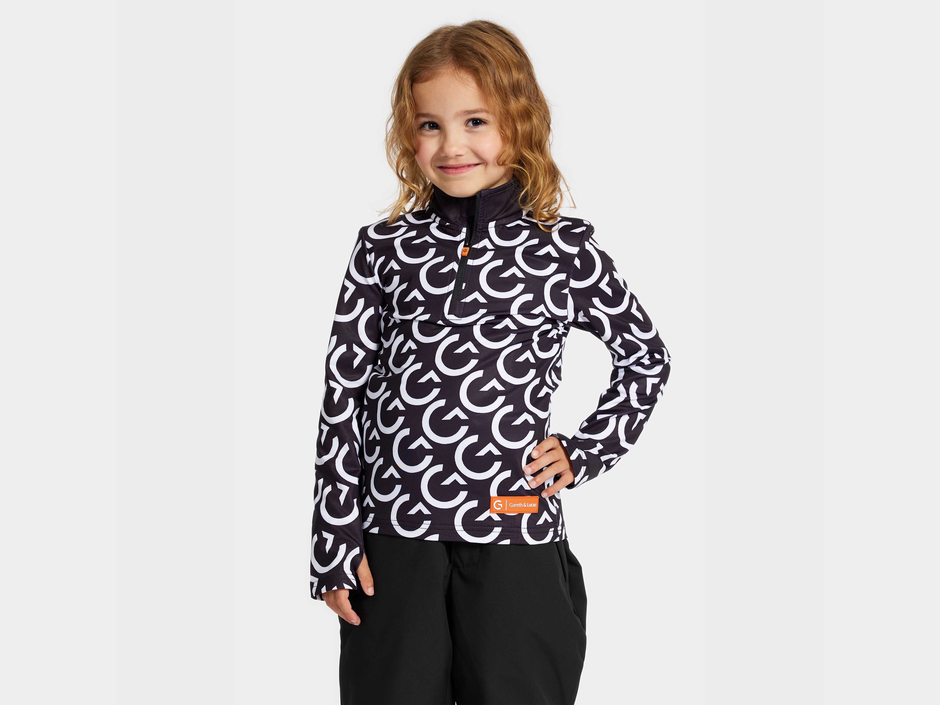 Gareth & Lucas Fifty-Six Kinder Black Skipully