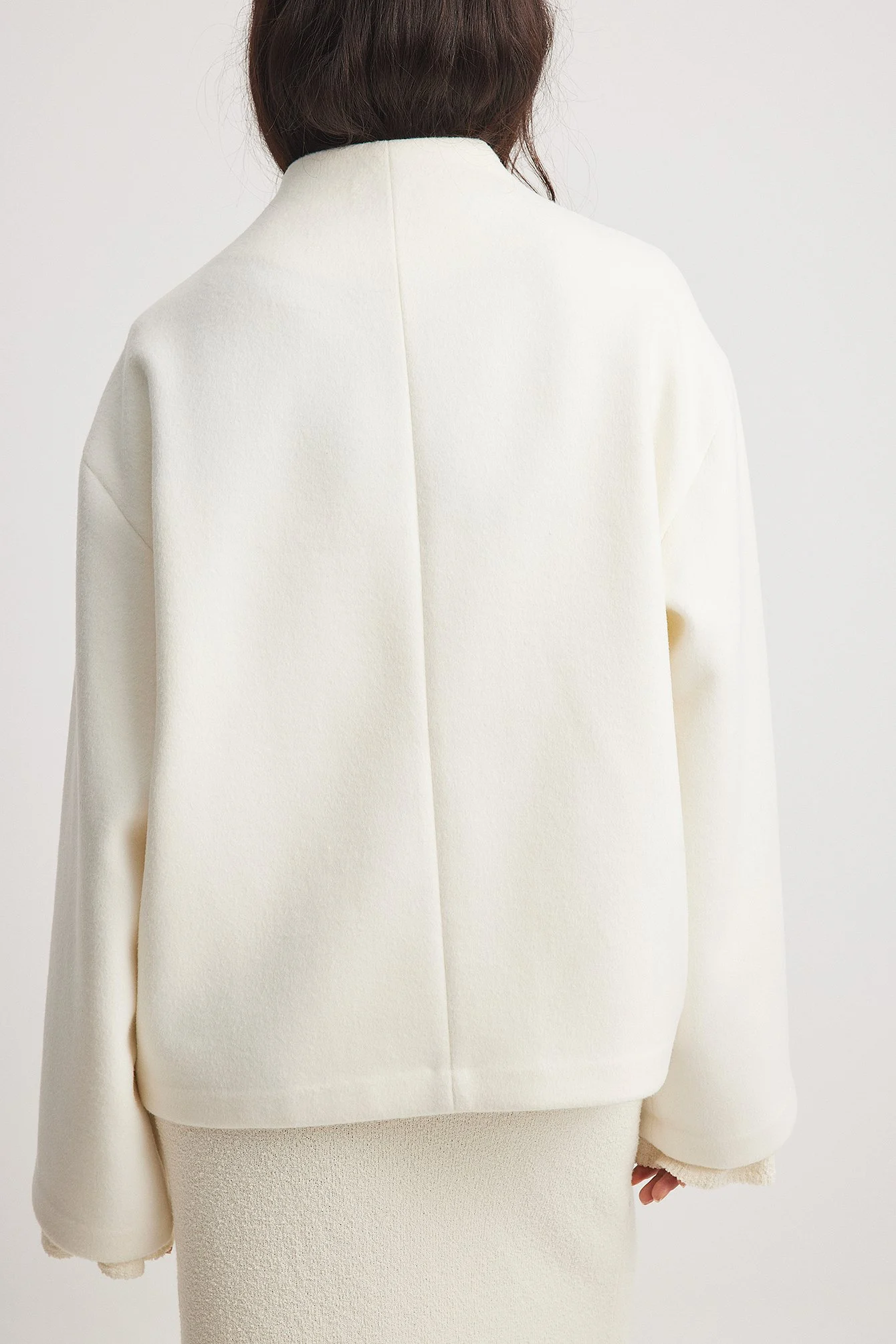 Zweireihige kurze Jacke aus Wollmischung