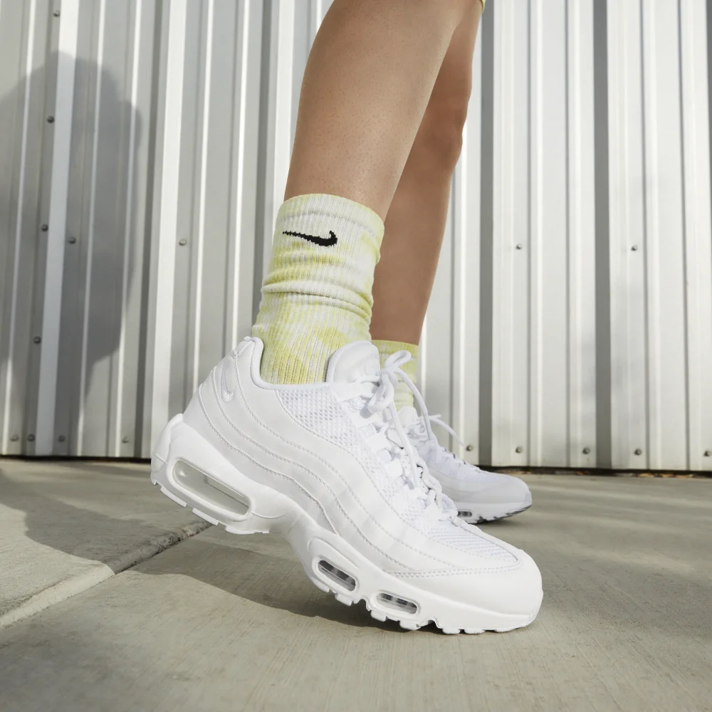 Nike Air Max 95 DH8015-100 / weiss