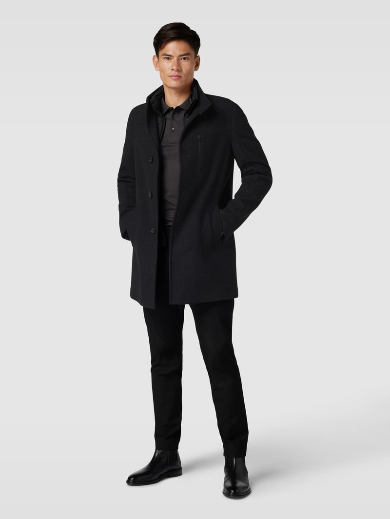 Mantel mit Brusttasche in schwarz