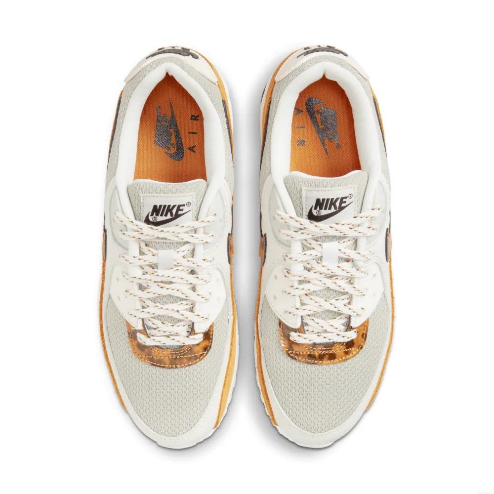 Nike Air Max 90 DQ9316-001 / weiss