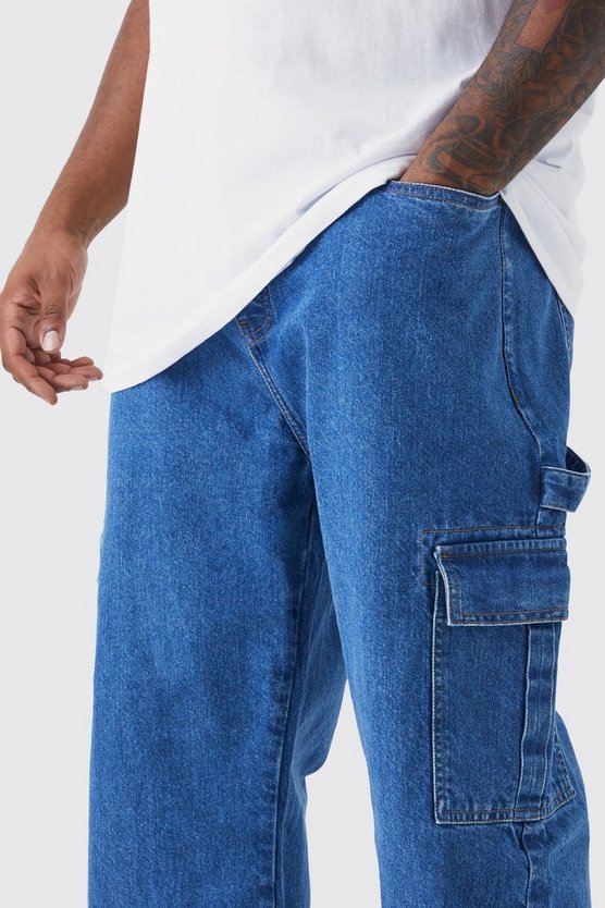 Plus lockere Jeans mit geteiltem Saum