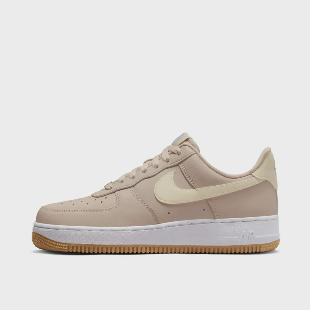 Nike Air Force 1 Low DD8959-111 / braun
