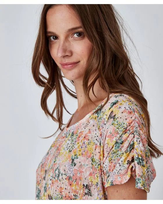 Tee-shirt résille imprimé fleurs