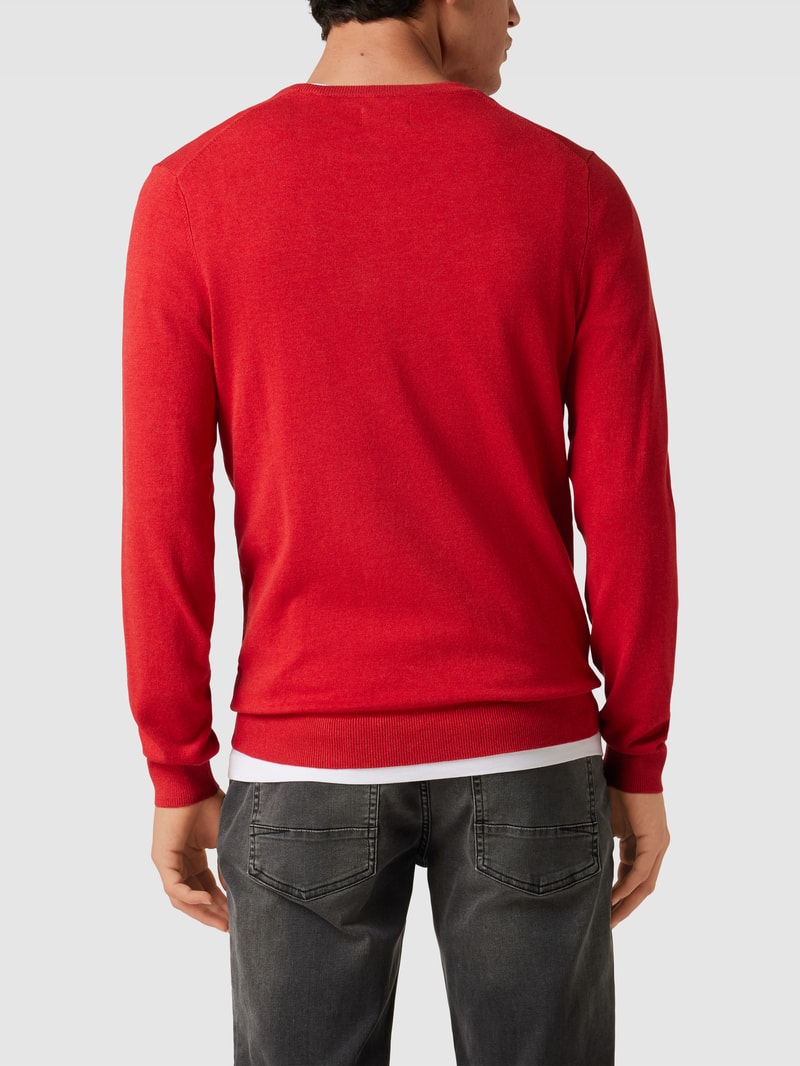 Strickpullover mit geripptem V-Ausschnitt in rot meliert