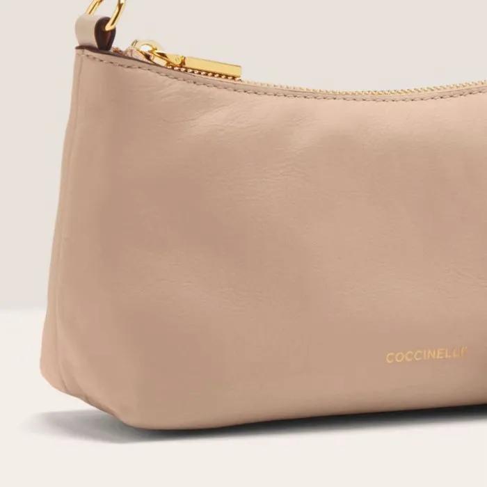 Coccinelle Aura Smooth
