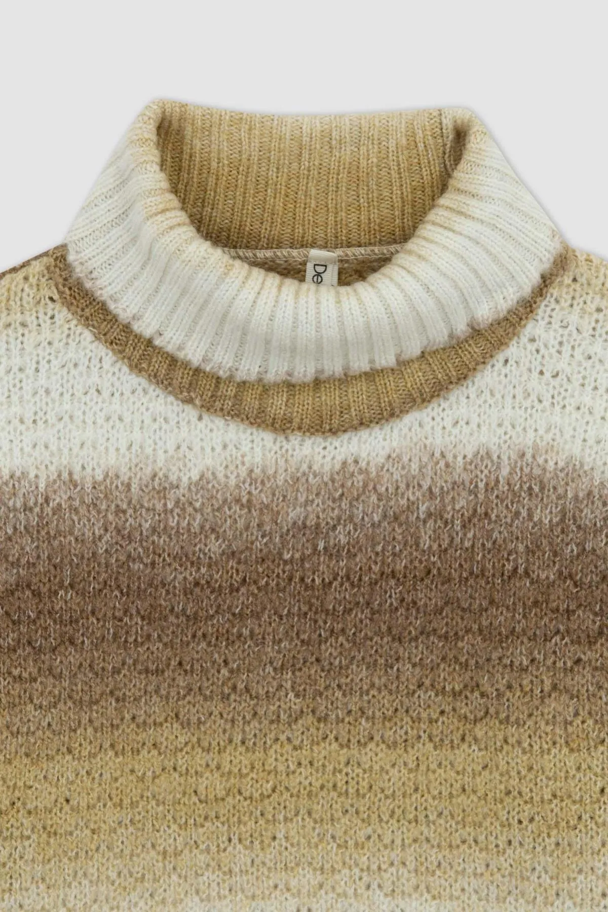 DeFacto  Rollkragenpullover mit Relax-Passform für Mädchen