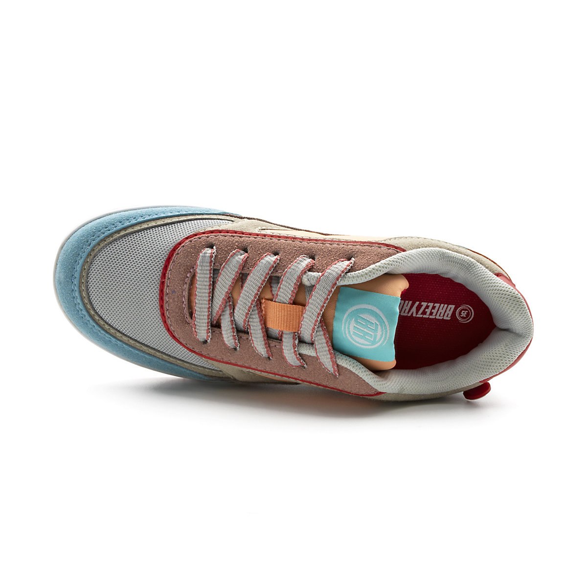 Schuhe mit Rollen 