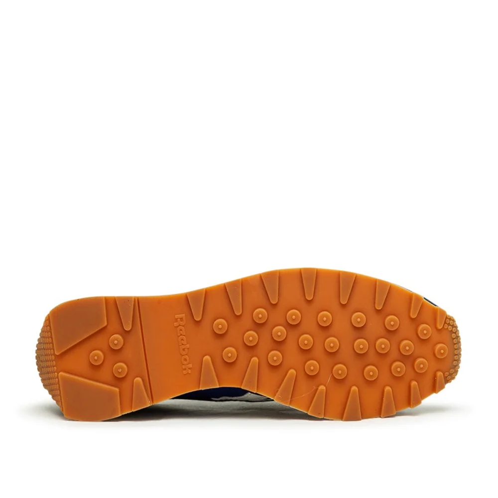 Reebok Aztec II GX2457 / blau