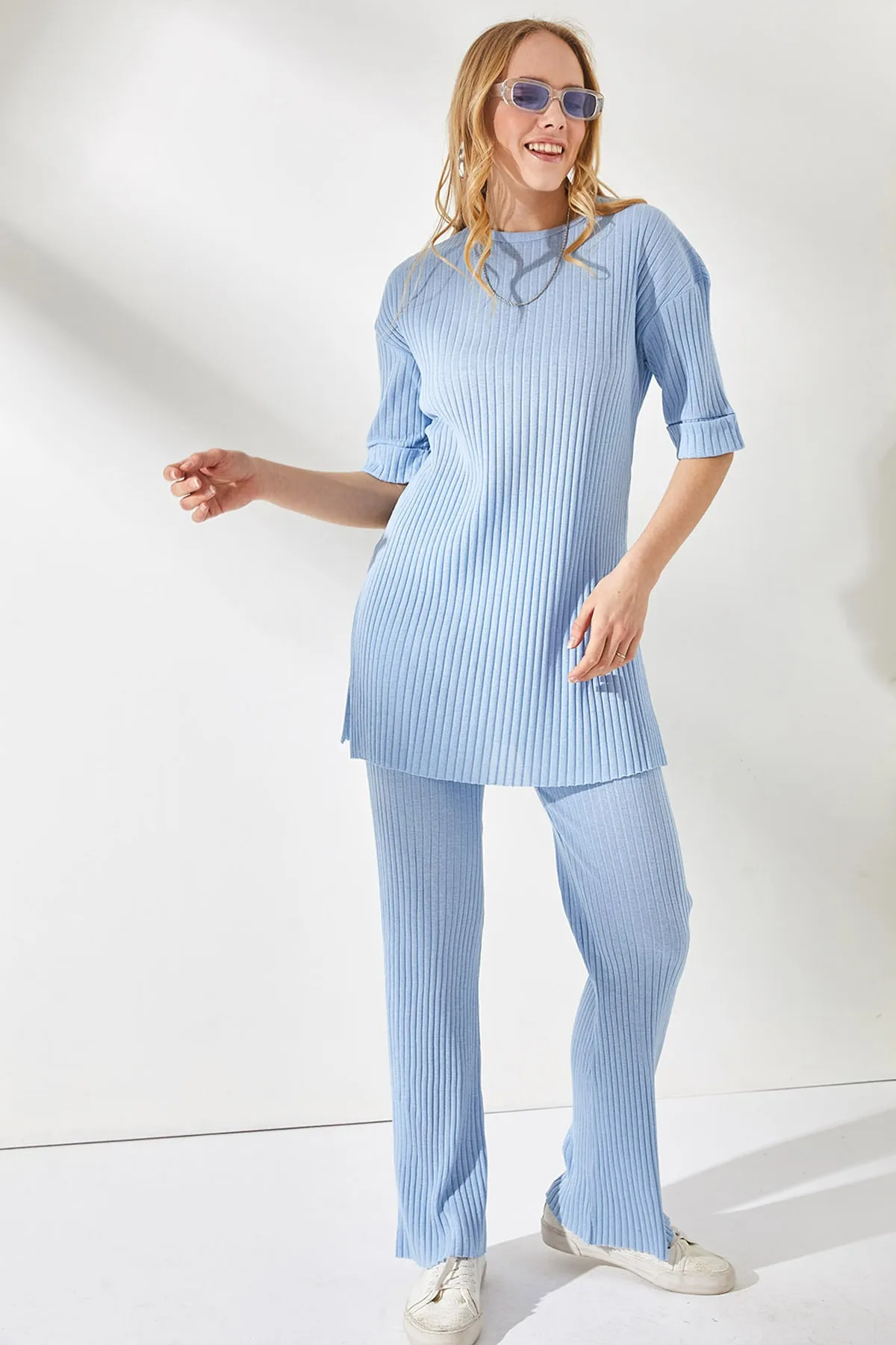 Olalook  Babyblauer kurzärmliger Lycra-Anzug mit Unterteil für Damen TKM-19000191