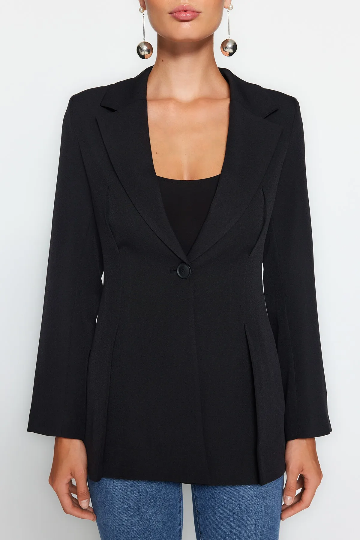 Trendyol Collection  Schwarze taillierte, gefütterte Blazerjacke aus Webstoff TWOAW24BC00047